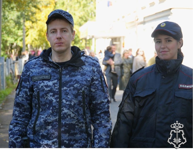 Росгвардейцы Поморья приняли участие в обеспечении безопасности Дня знаний