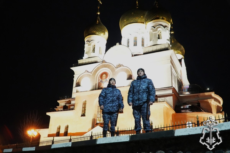 Росгвардейцы Поморья приняли участие в охране общественного порядка на празднике Пасхи