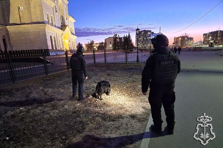 Росгвардейцы Поморья приняли участие в охране общественного порядка на празднике Пасхи