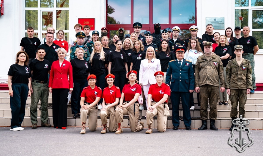 В Архангельске представители Росгвардии приняли участие в мероприятиях, посвящённых Дню России