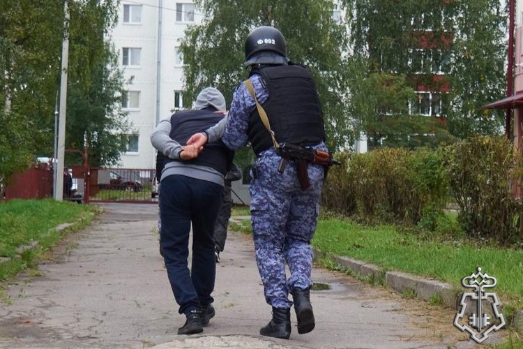 В Архангельской области подвели итоги работы по контролю за оборотом оружия и вневедомственной охраны Росгвардии за неделю