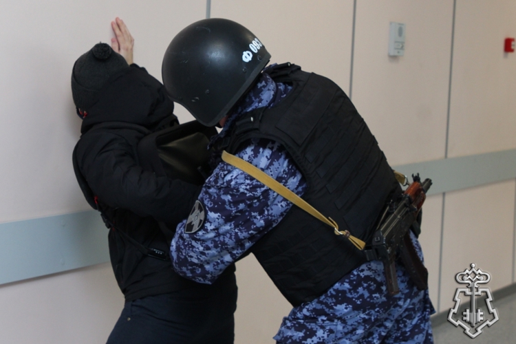 Росгвардейцы задержали подсудимого жителя Северодвинска, объявленного в розыск