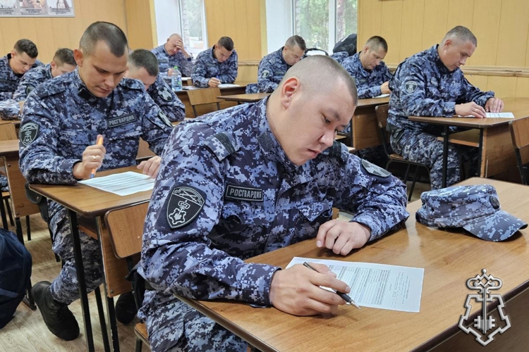 Команда УВО Росгвардии по Архангельской области стала второй на окружном этапе всероссийского конкурса профмастерства