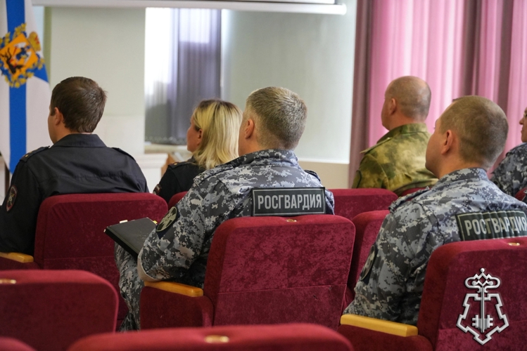 В Управлении Росгвардии по Архангельской области прошел круглый стол на тему профилактики правонарушений