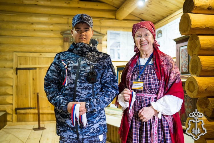 Патриотическую акцию провели сотрудники вневедомственной охраны Росгвардии по городу Архангельску
