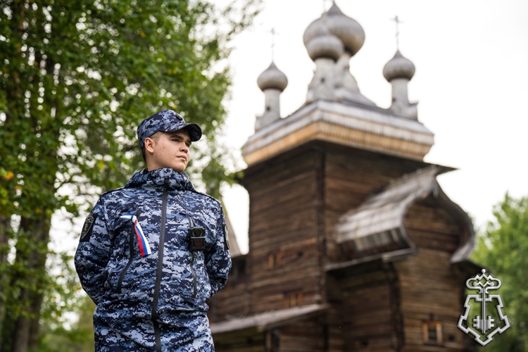 Патриотическую акцию провели сотрудники вневедомственной охраны Росгвардии по городу Архангельску